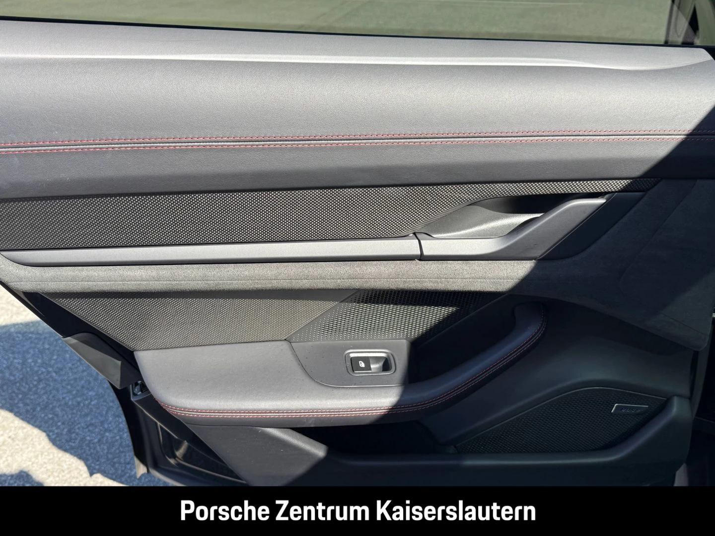 Porsche Taycan GTS HA-Lenkung InnoDrive Head-Up BOSE gts