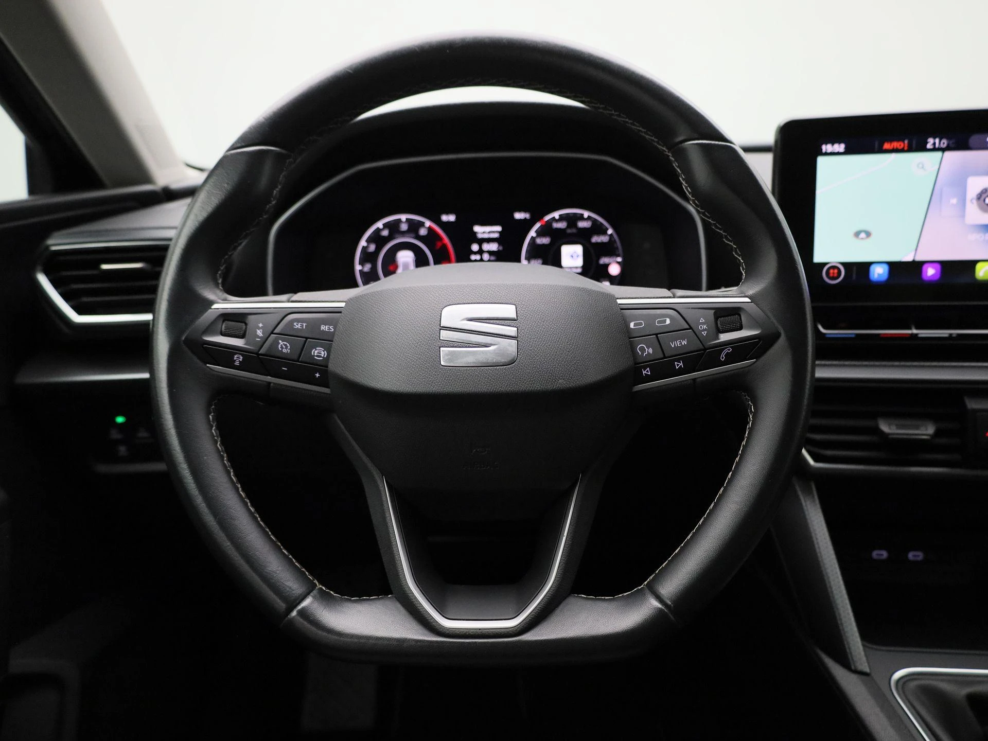 SEAT-Leon-image-6