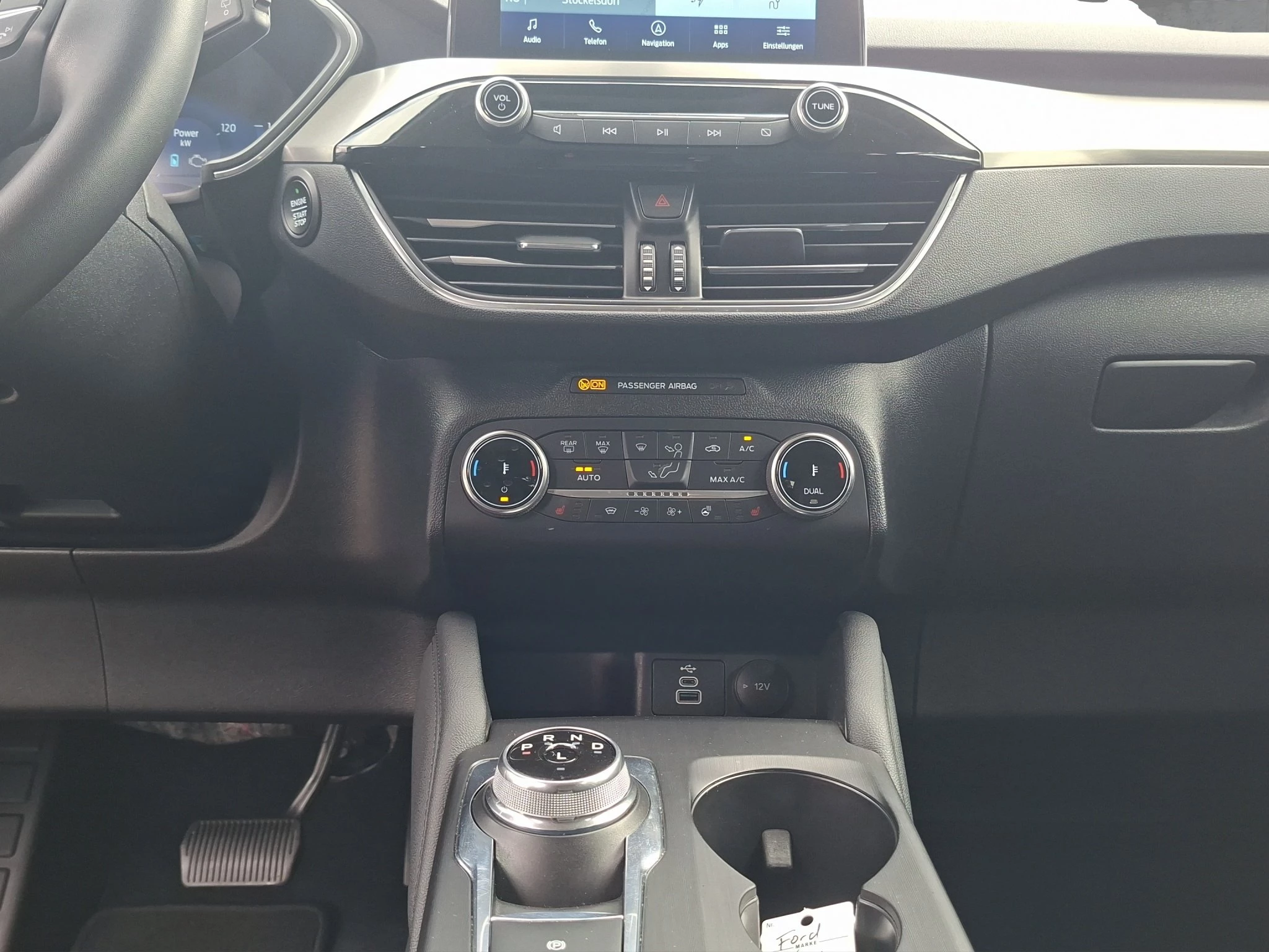 Ford Kuga Titanium 2.5 PHEV Aut. | AHK | GJR | RFK | SHZ | PDC | LMF | Navi