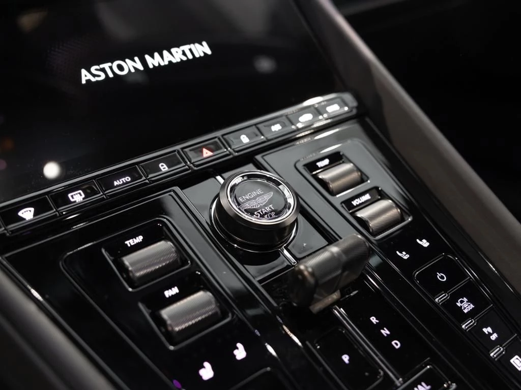 Aston Martin DB12 Coupe Aston Martin Hamburg
