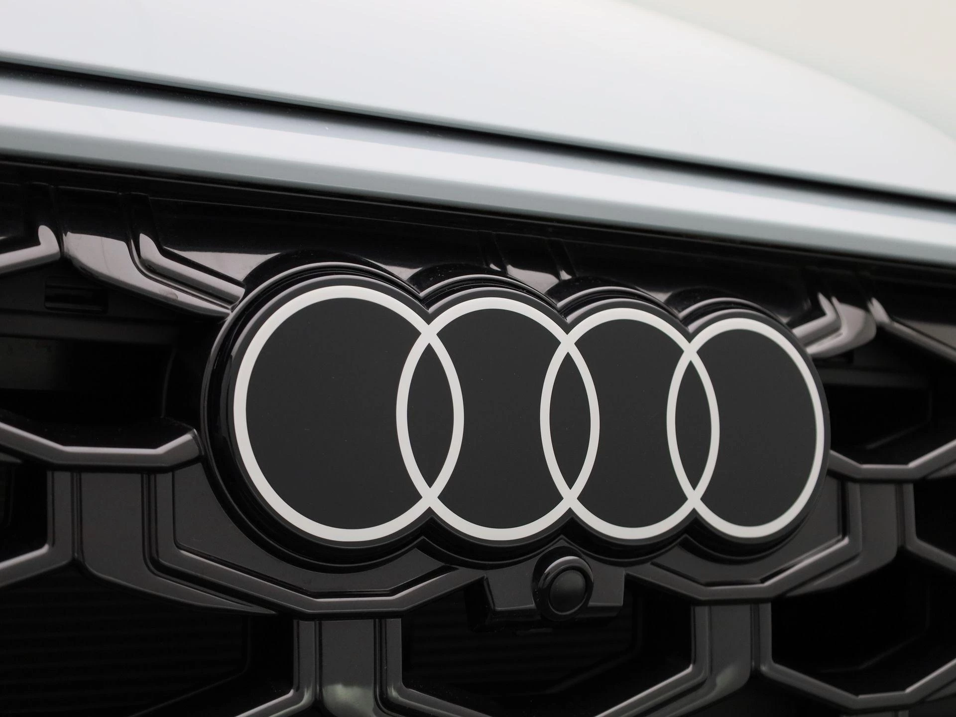 Audi-Q3-image-48