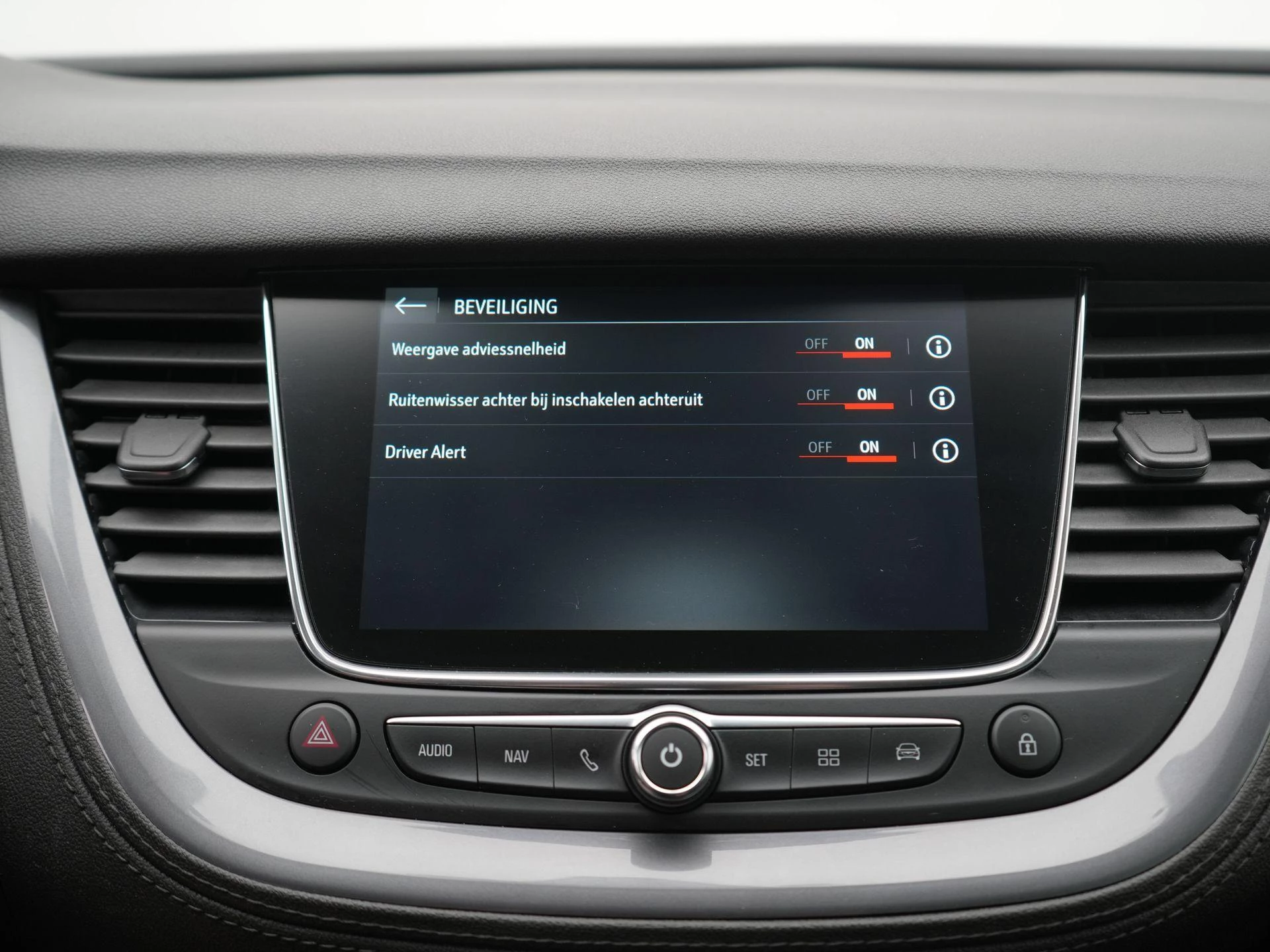 Opel Grandland X 1.2 Turbo Business Edition