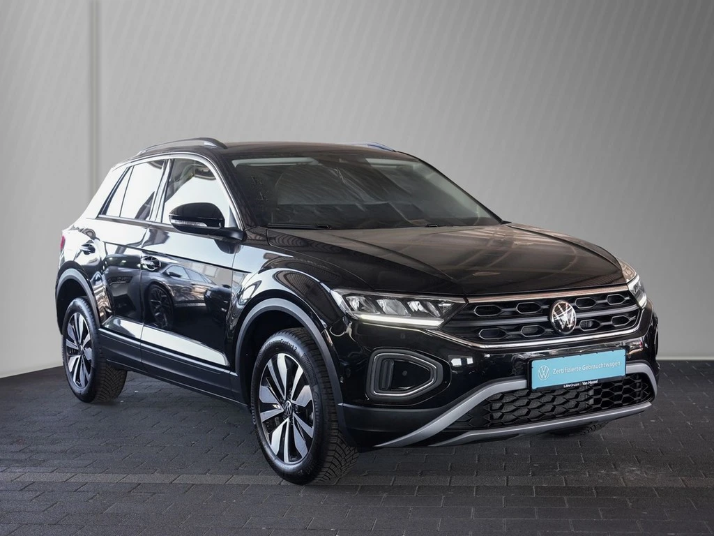 Volkswagen-T-Roc-image-2
