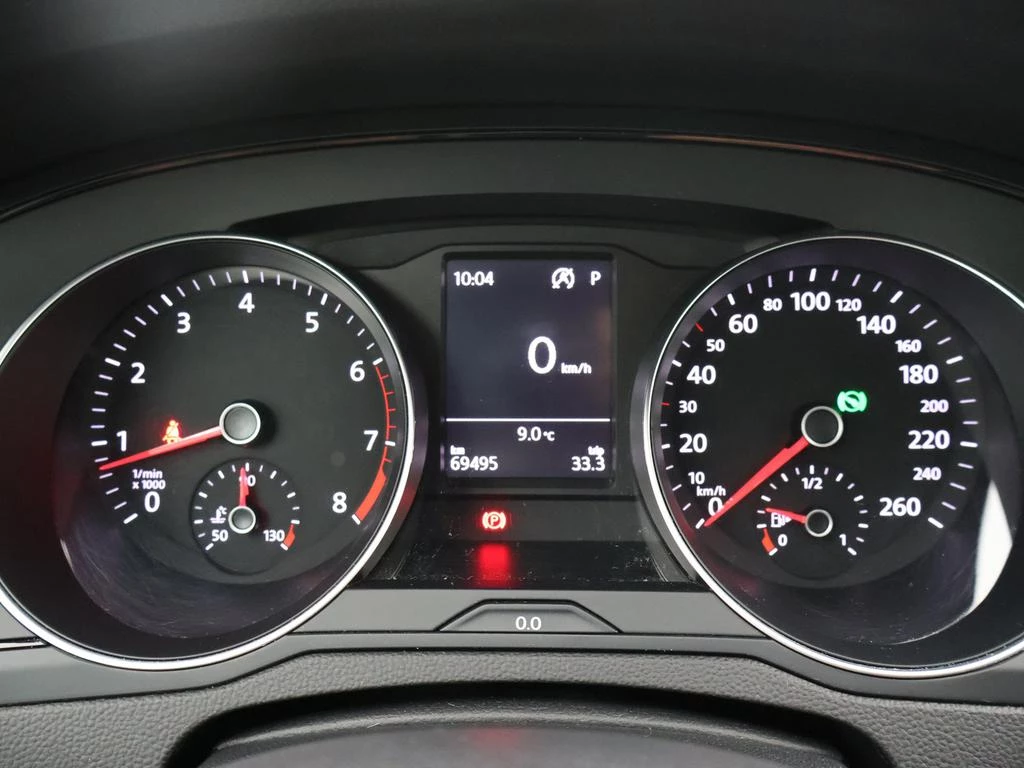 Volkswagen Passat Passat 1.5 TSI Elegance 150PK *AUTOMAAT*PDC*CRUISE*APP-CONNECT*BLTH*...*
