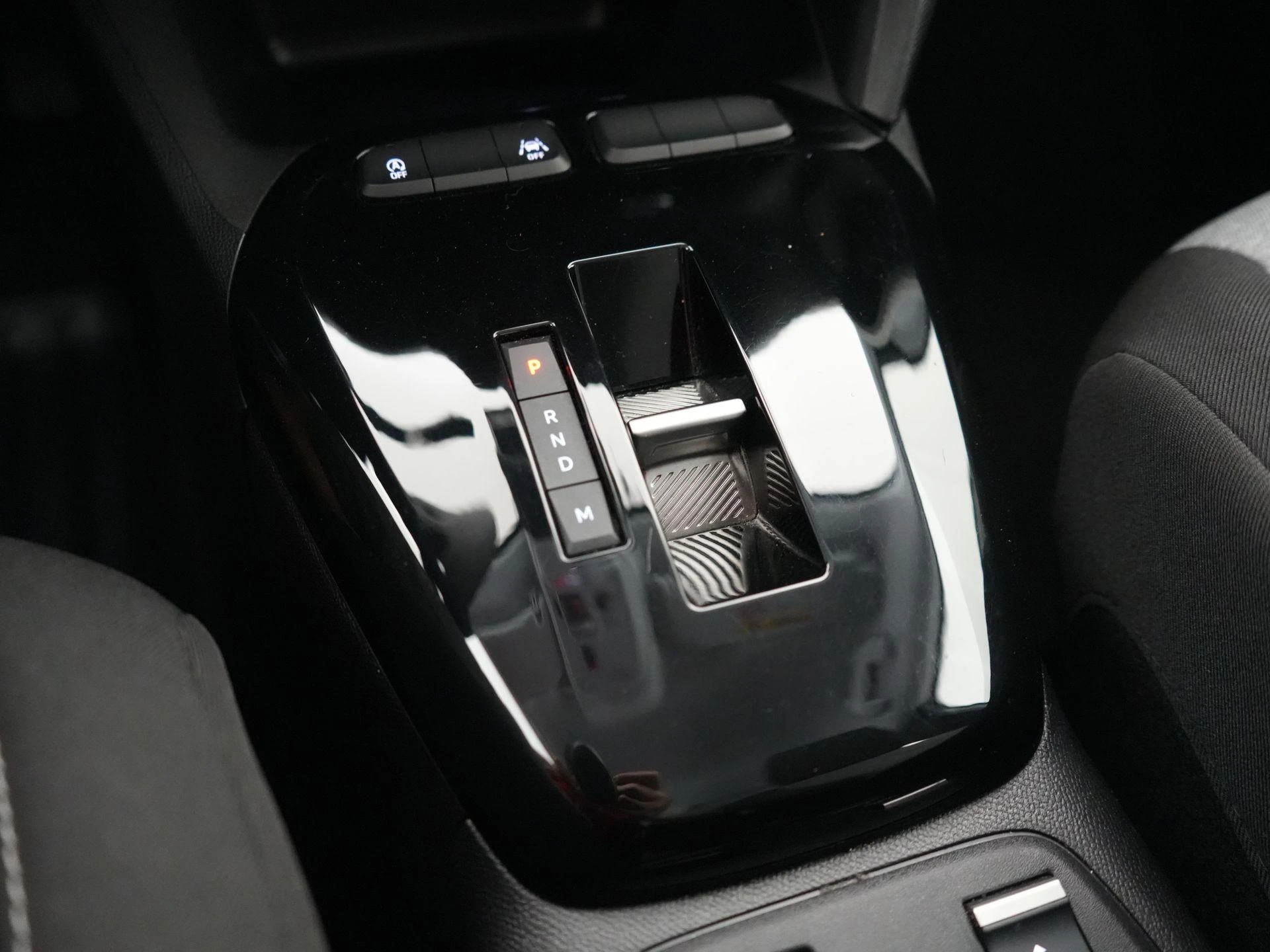 Opel-Corsa-image-9