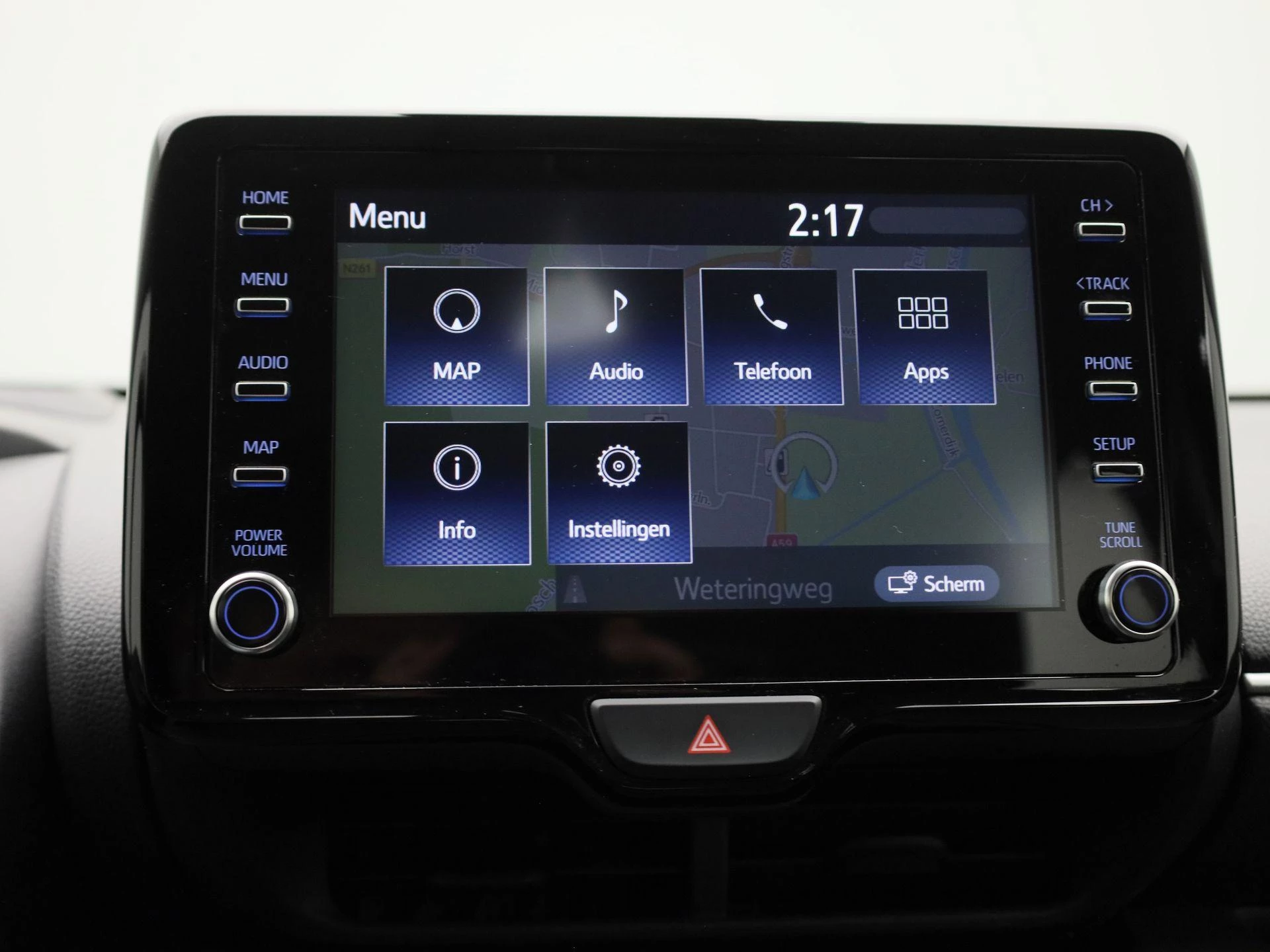 Toyota Yaris 1.5 Hybrid Business Plus