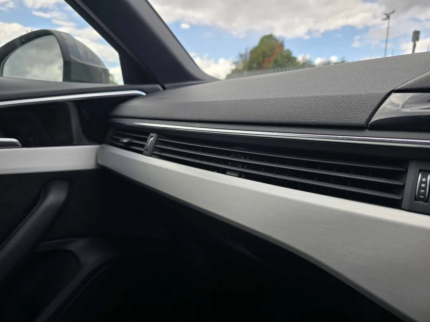 Audi-A4-image-32