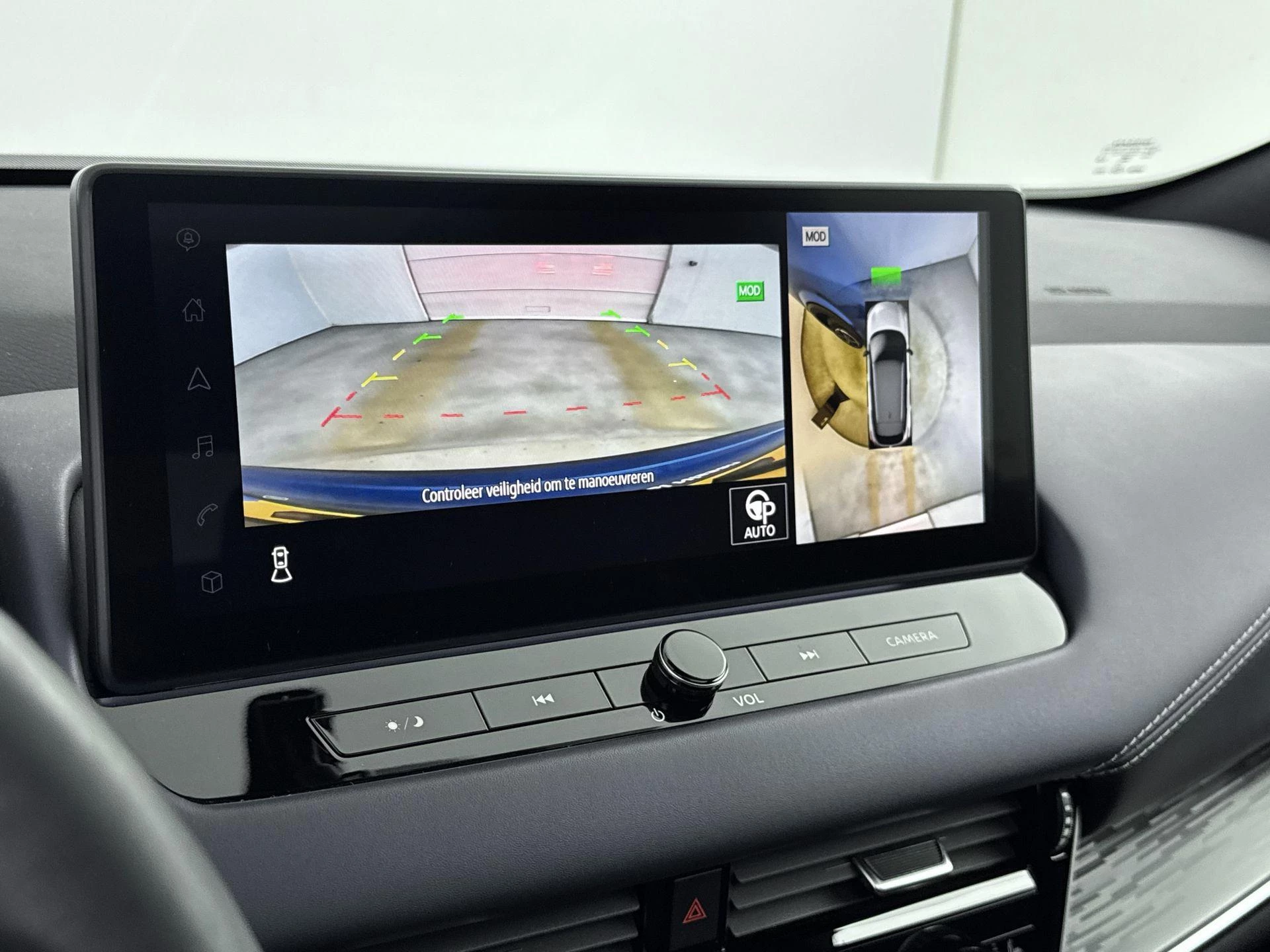 Nissan-QASHQAI-image-13