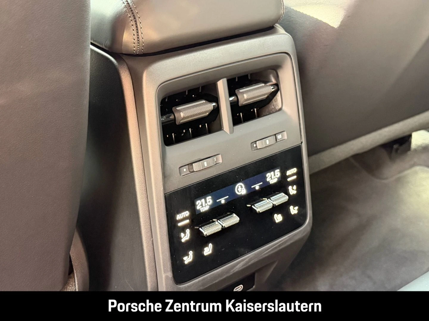 Porsche-Macan-image-32