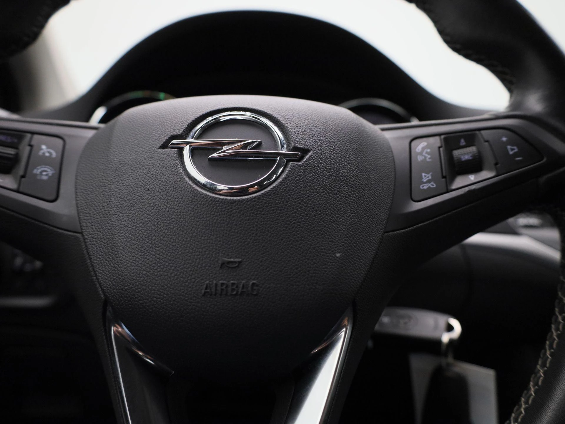 Opel-Astra-image-24