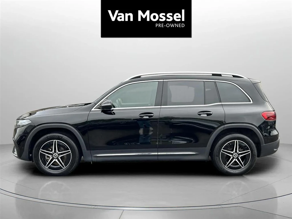 Mercedes-Benz-EQB-image-7