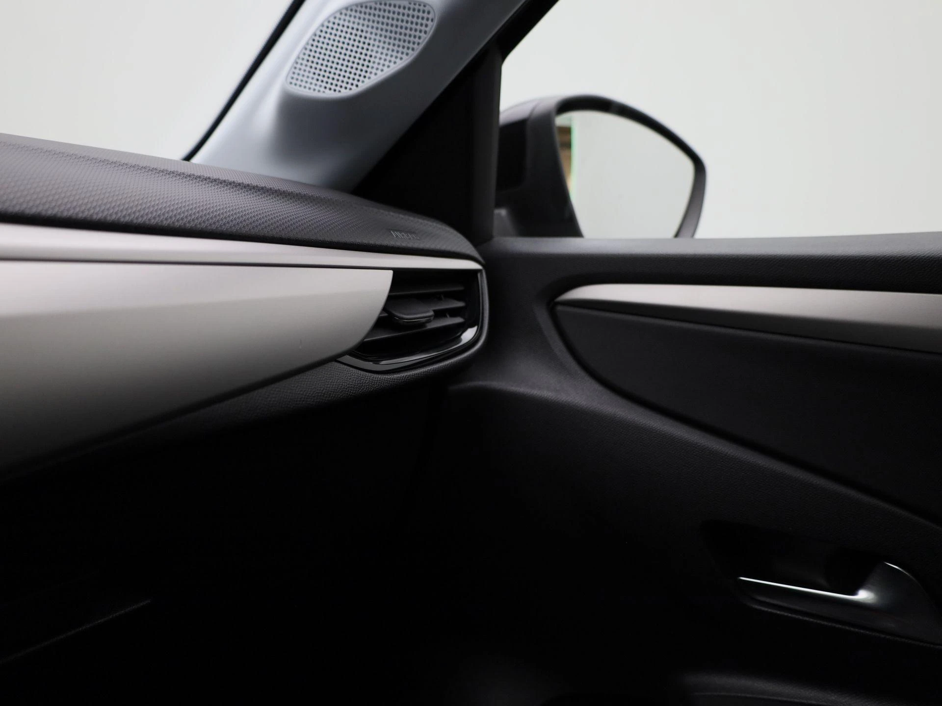Opel-Corsa-image-25