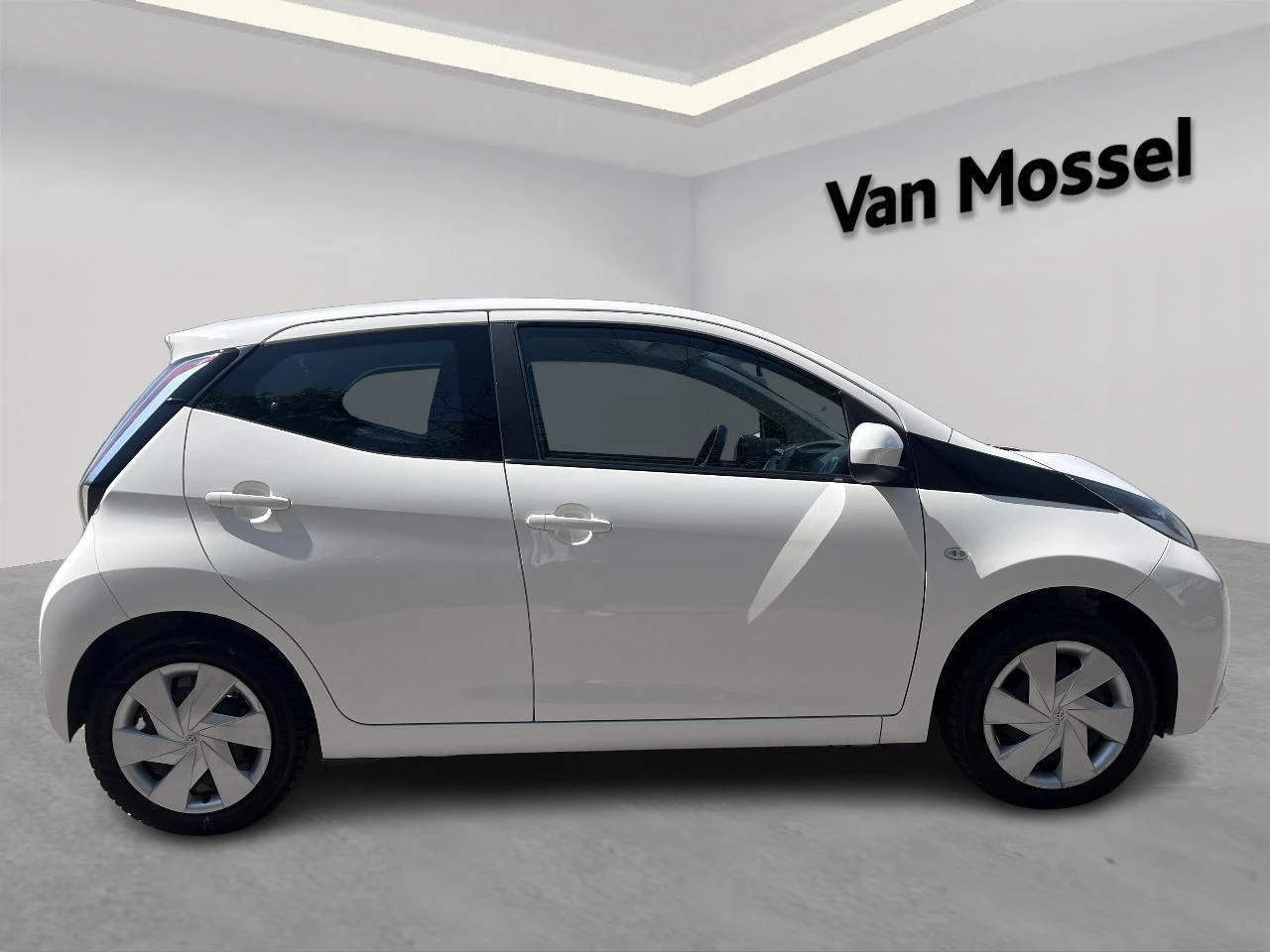 Toyota Aygo 1.0 VVT-i x-play