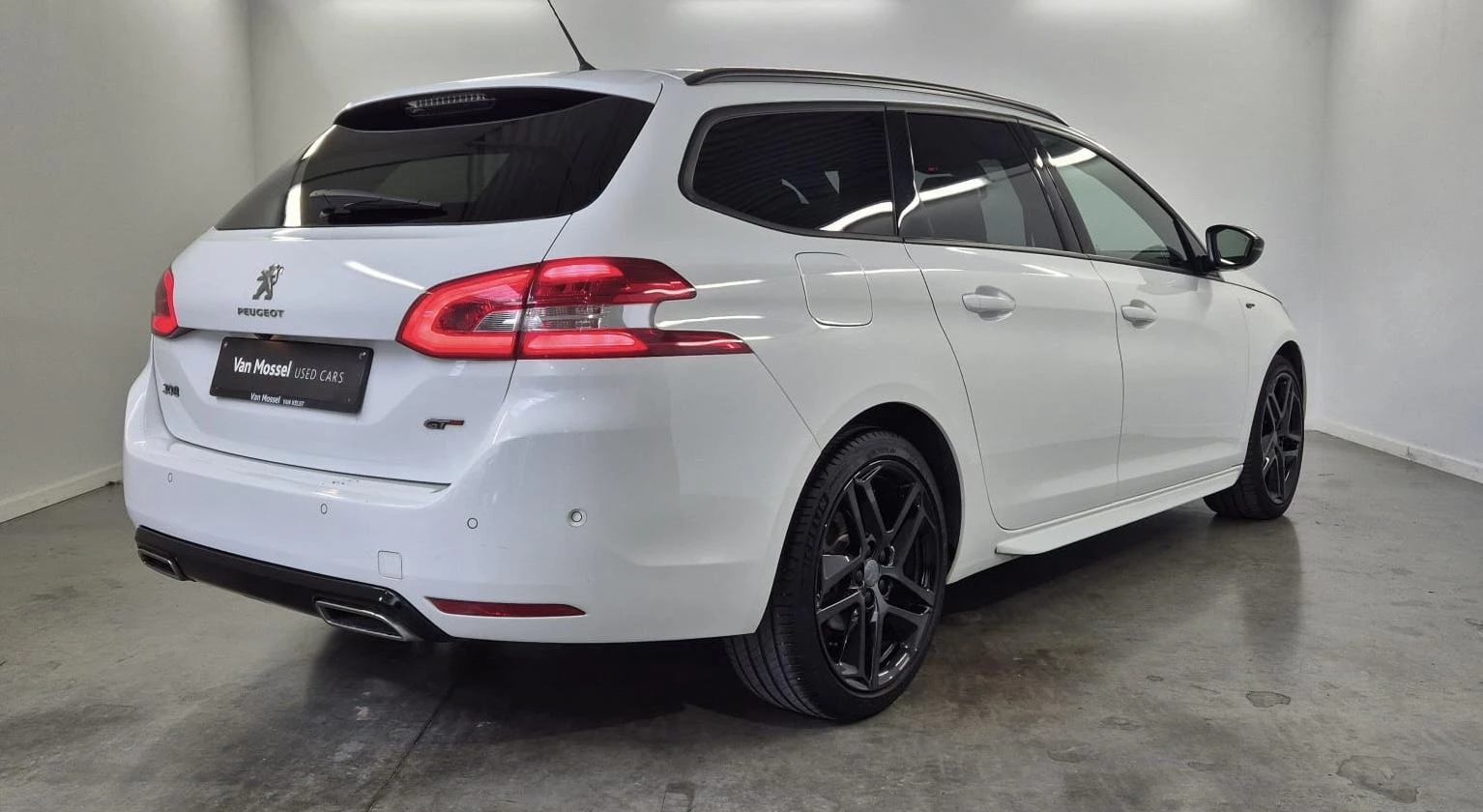 Peugeot 308 1.5 BlueHDi 130 DPF S&S GT Pack