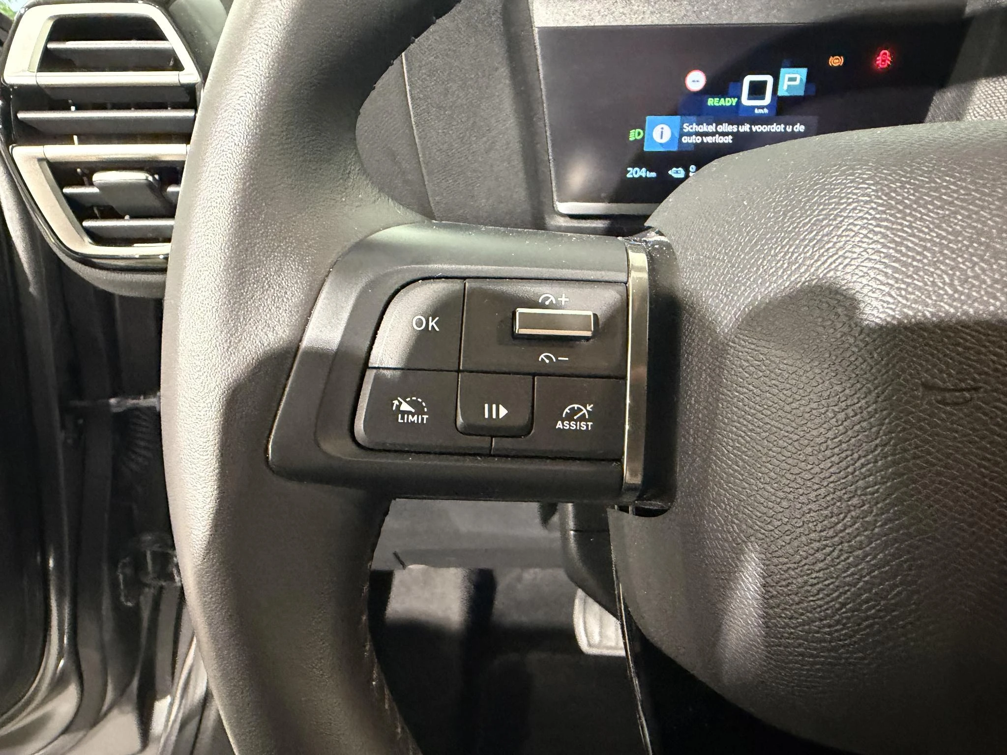 Citroën-ë-C4-image-11