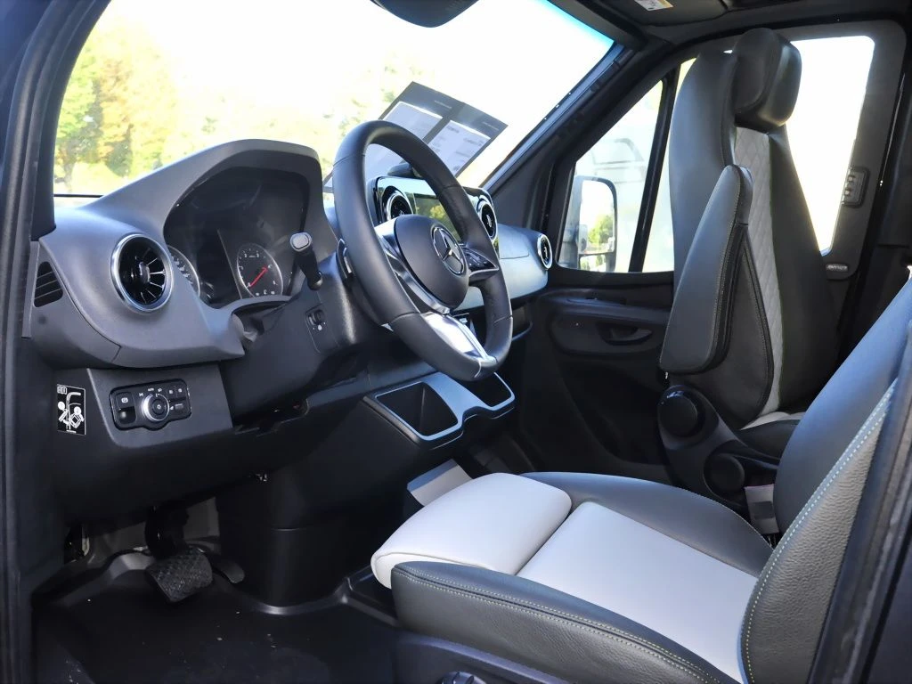 Hymer--image-8