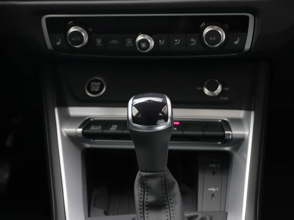 Audi-Q3-image-13
