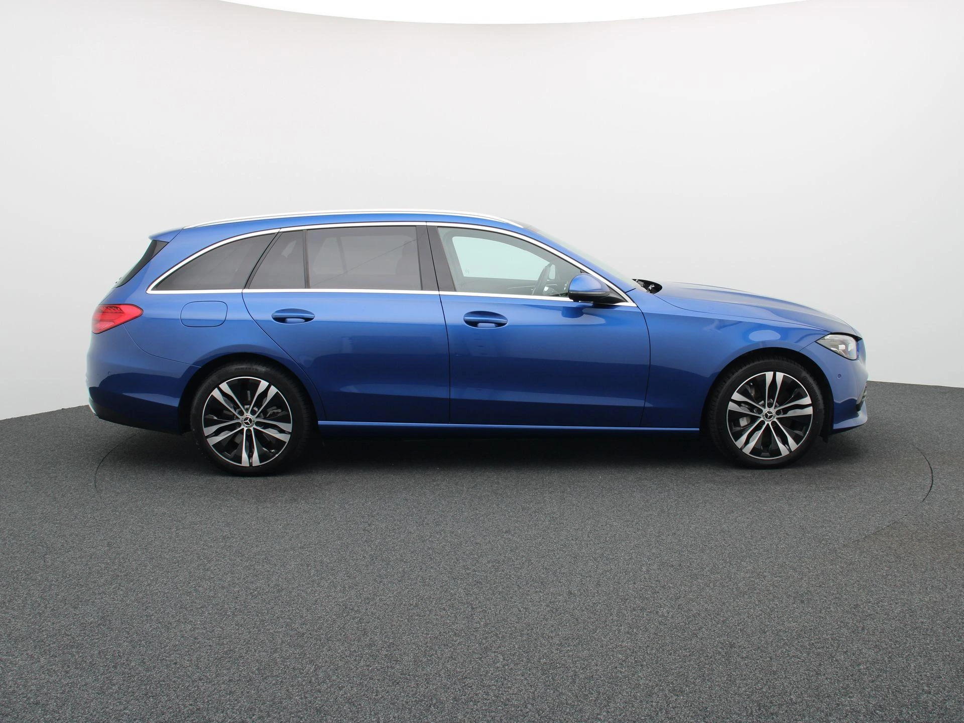 Mercedes-Benz-Classe C-image-5