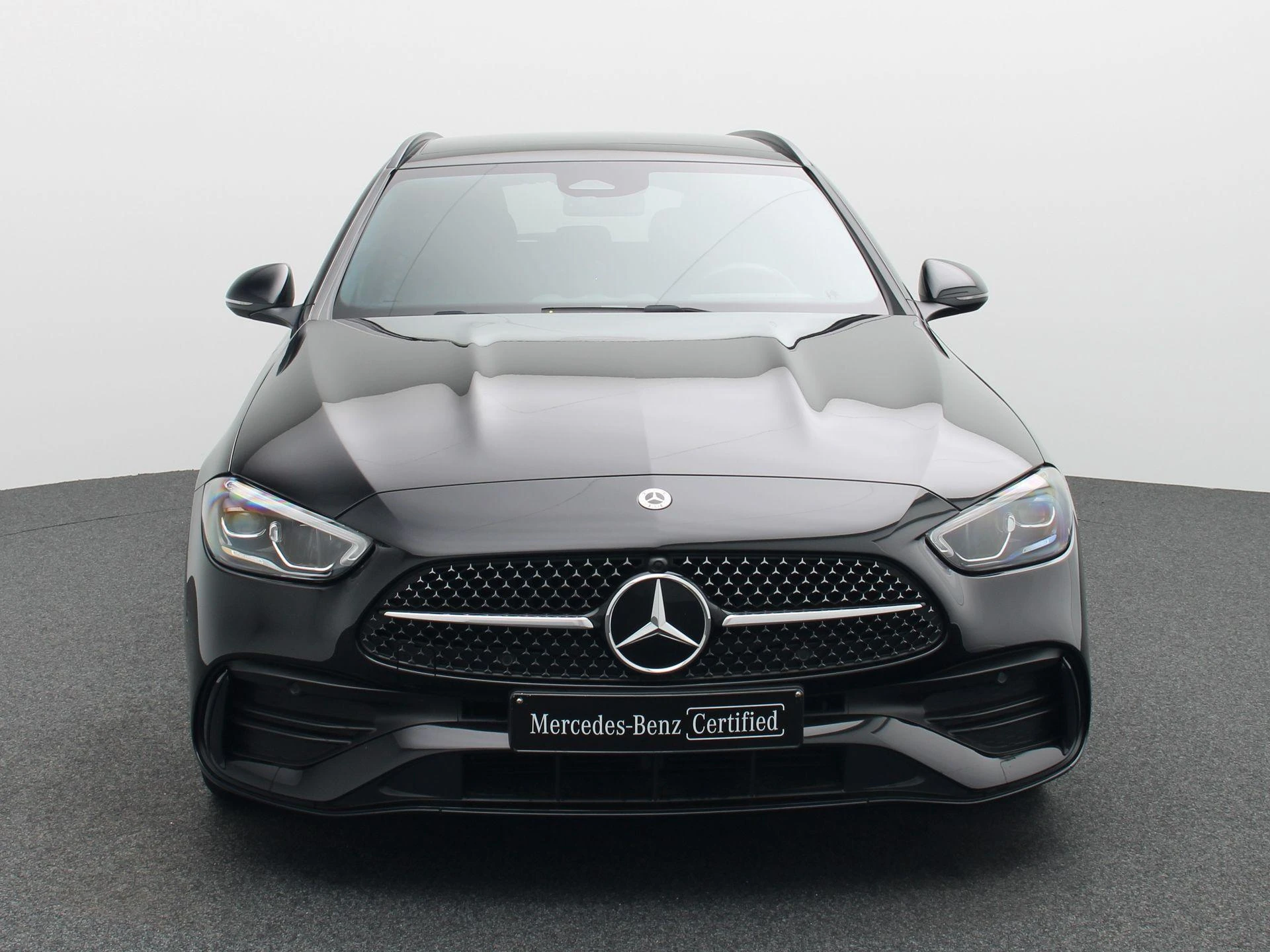 Mercedes-Benz-C-Klasse-image-2