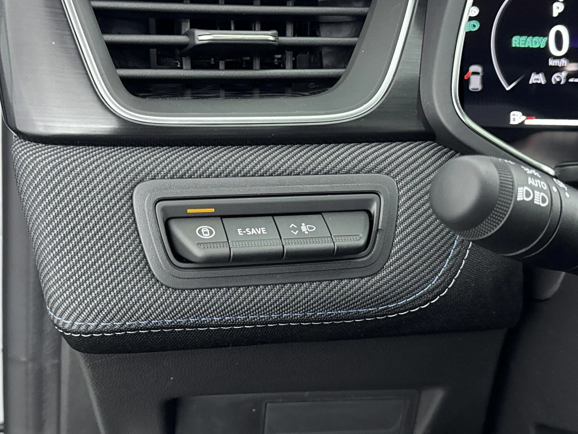 Renault-Captur-image-22