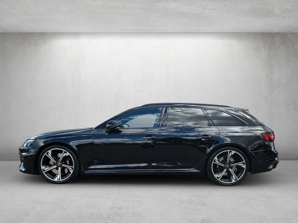 Audi-RS4-image-1