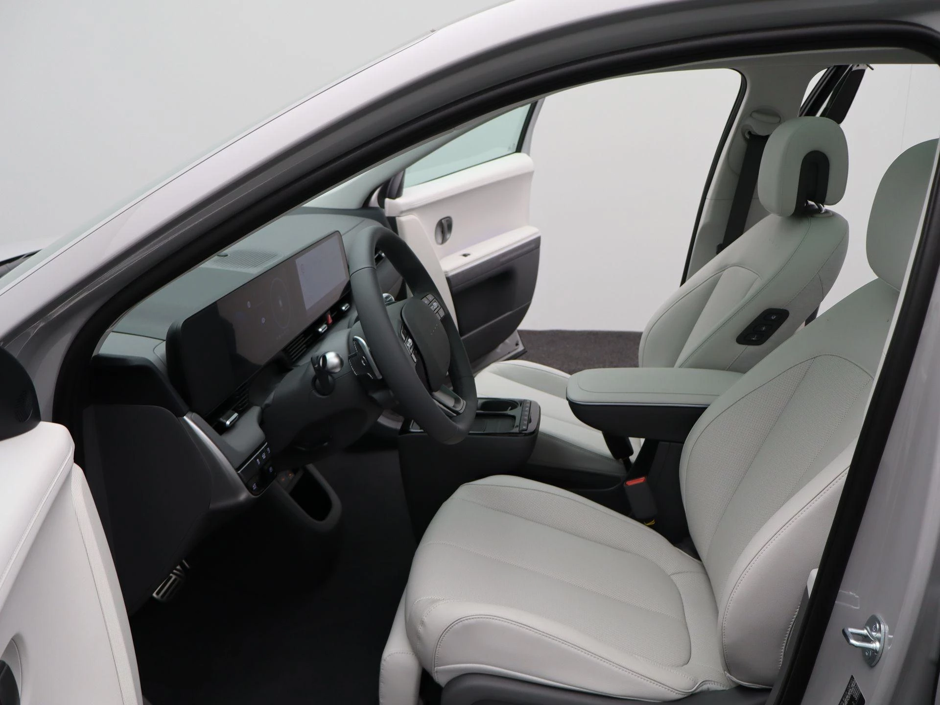 Hyundai-IONIQ 5-image-10
