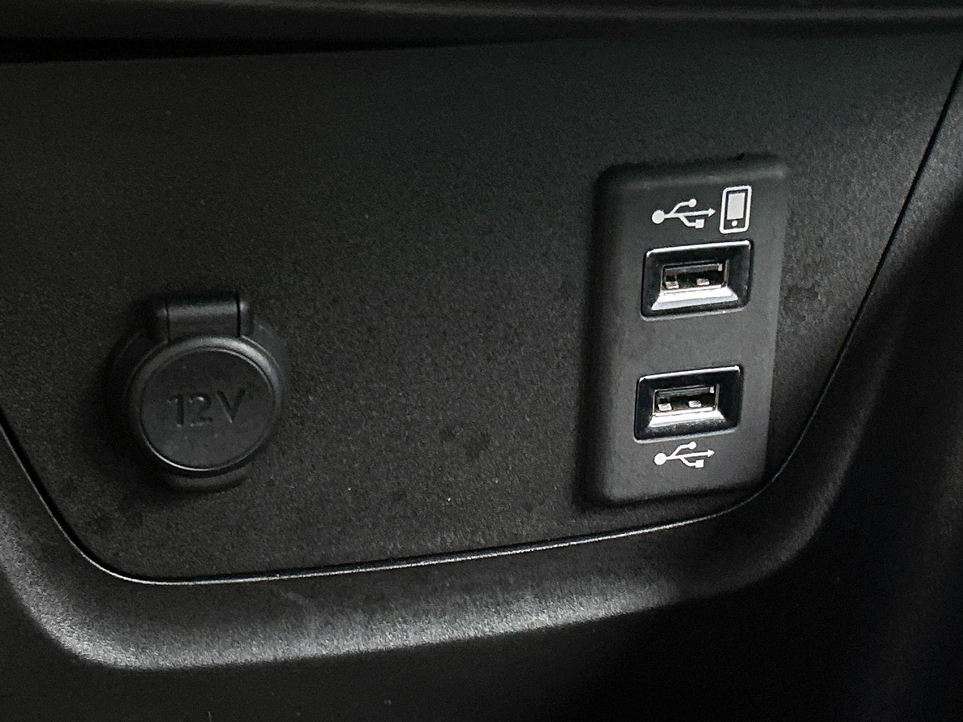 Opel-Crossland X-image-33