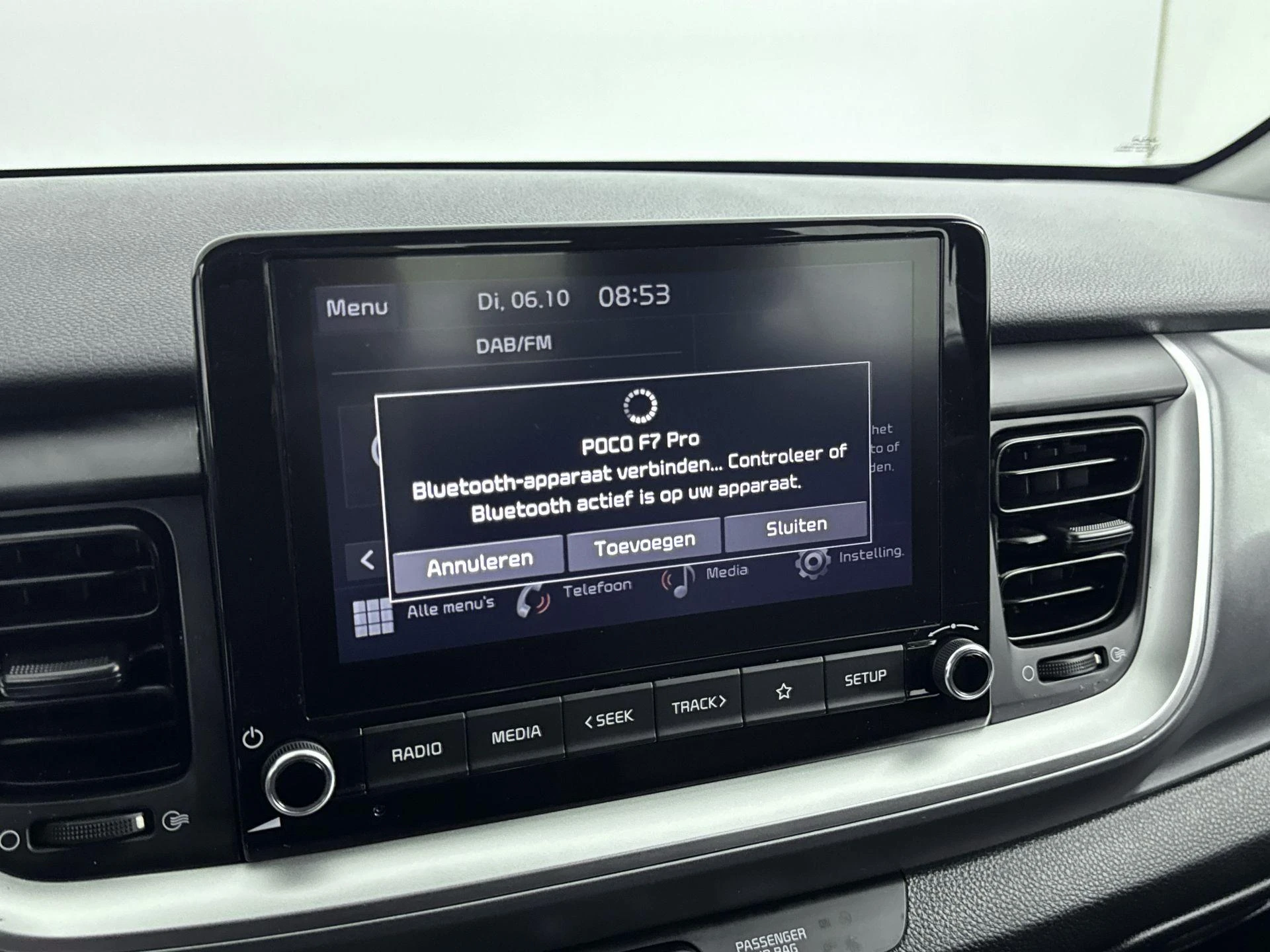 Kia-Stonic-image-8