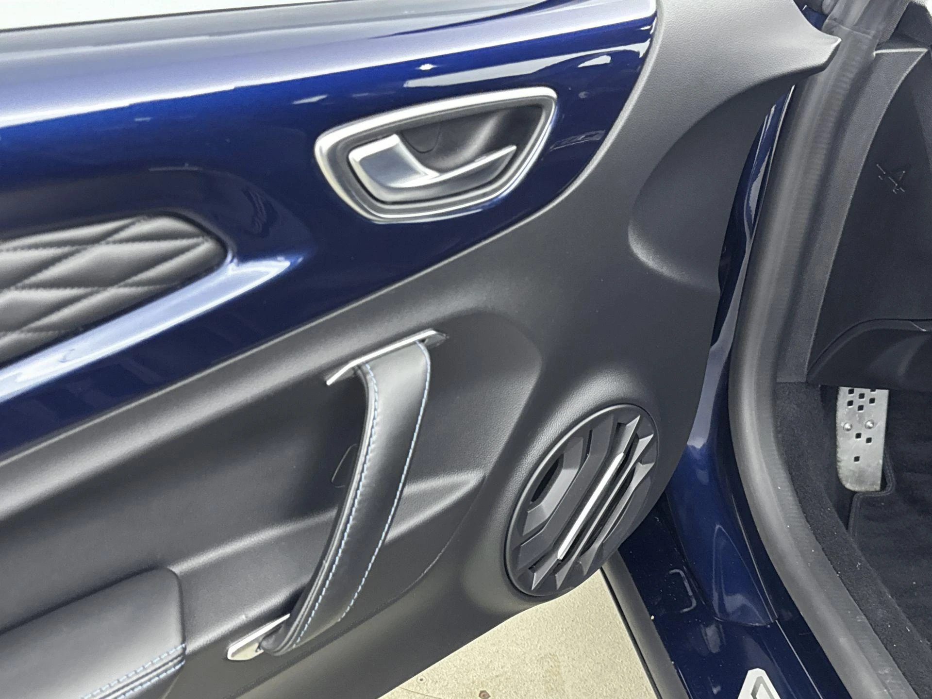 Alpine-A110-image-23