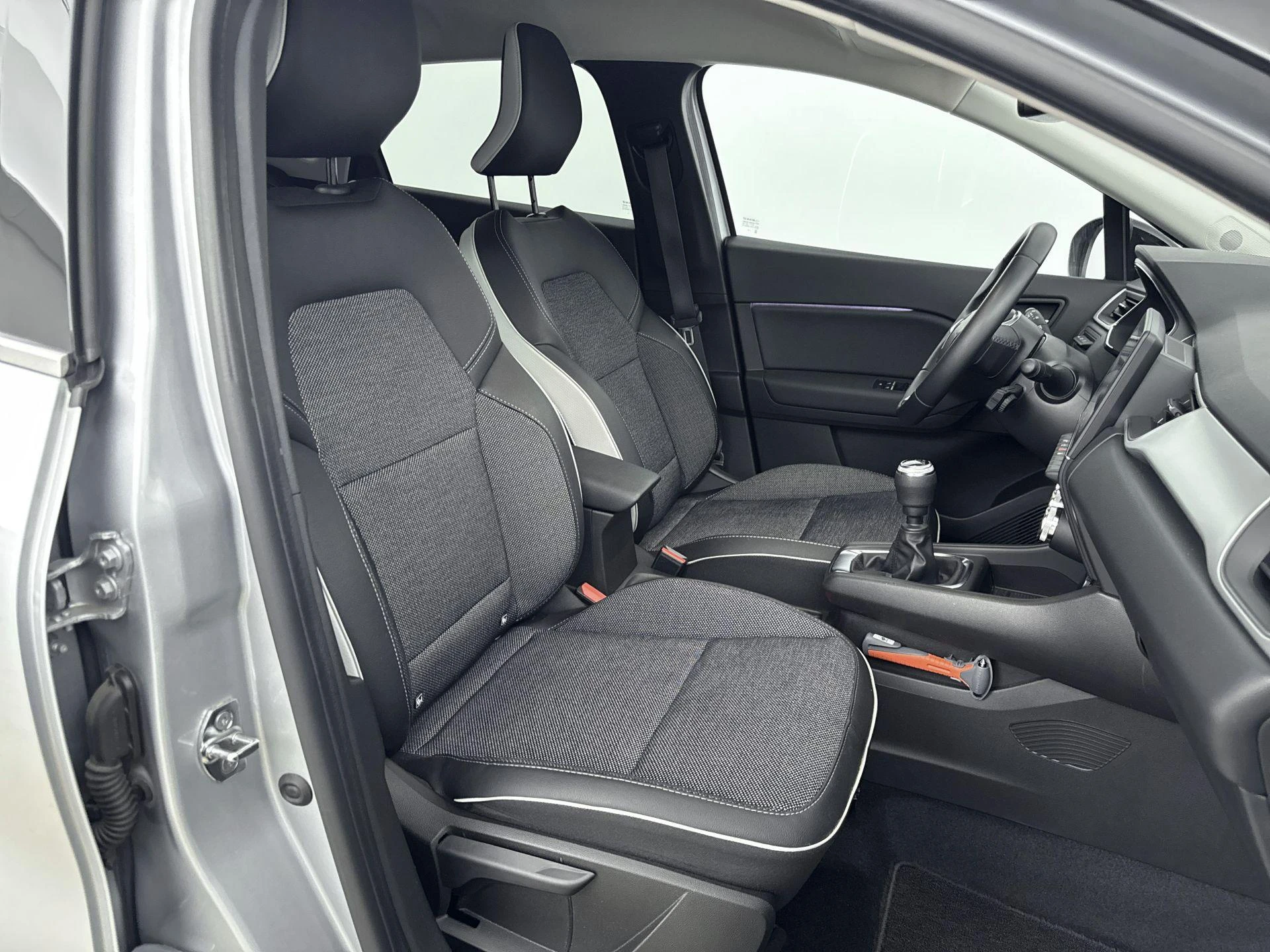 Renault-Captur-image-21