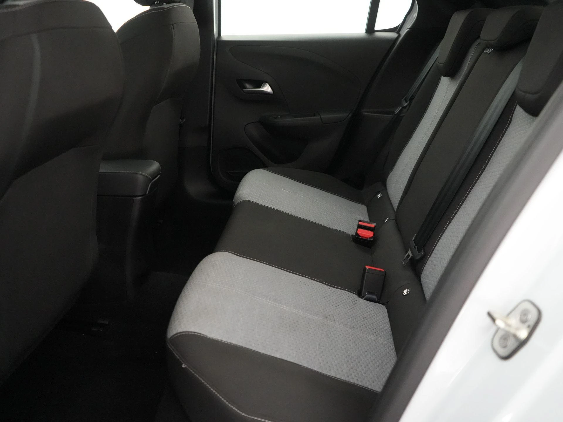 Opel-Corsa-image-14