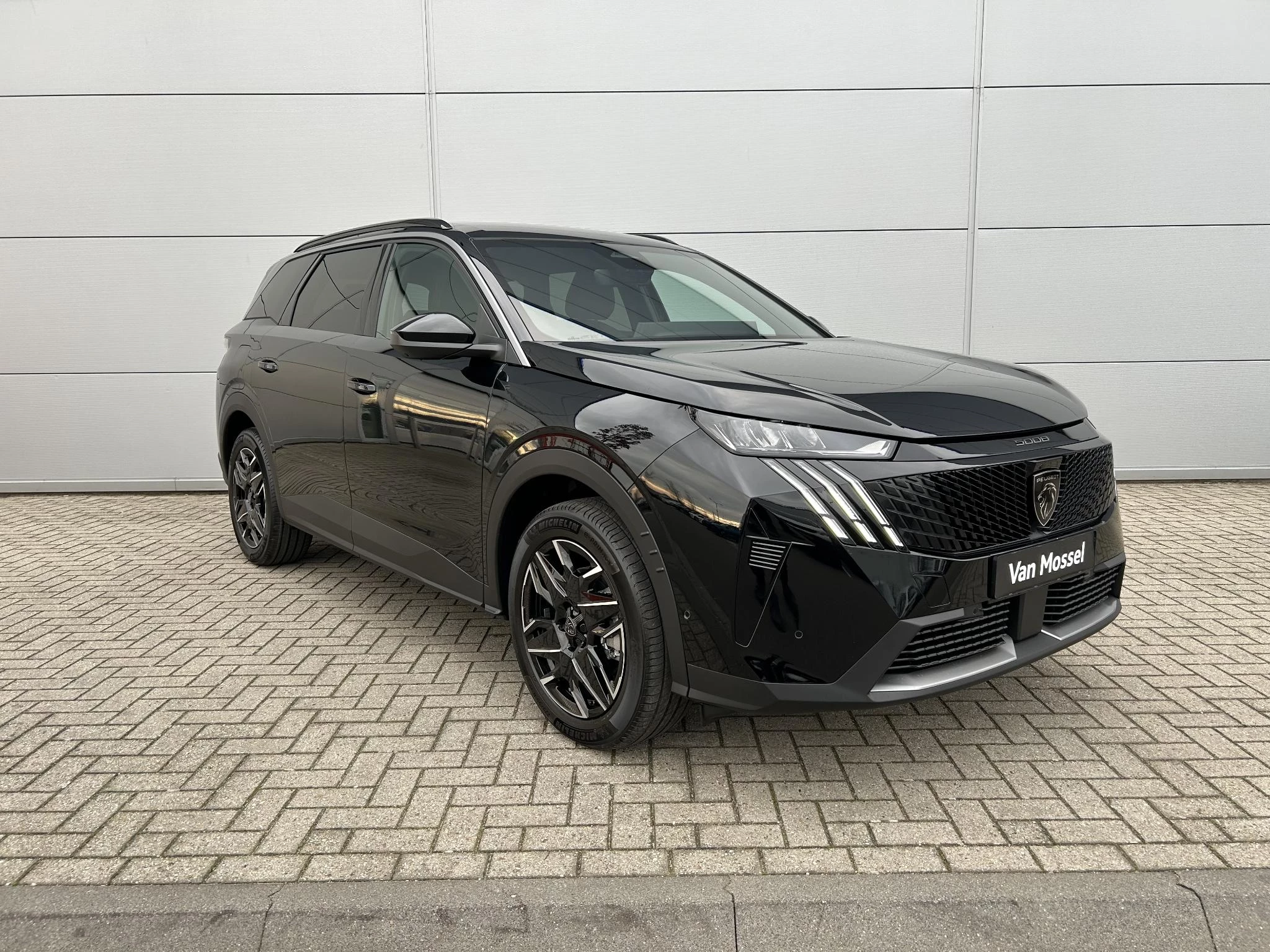 Peugeot 5008 1.2 Hybrid 136 Allure
