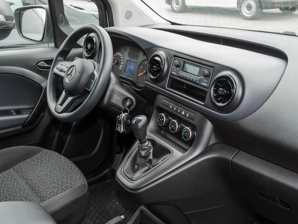 Mercedes-Benz-Citan 110-image-9