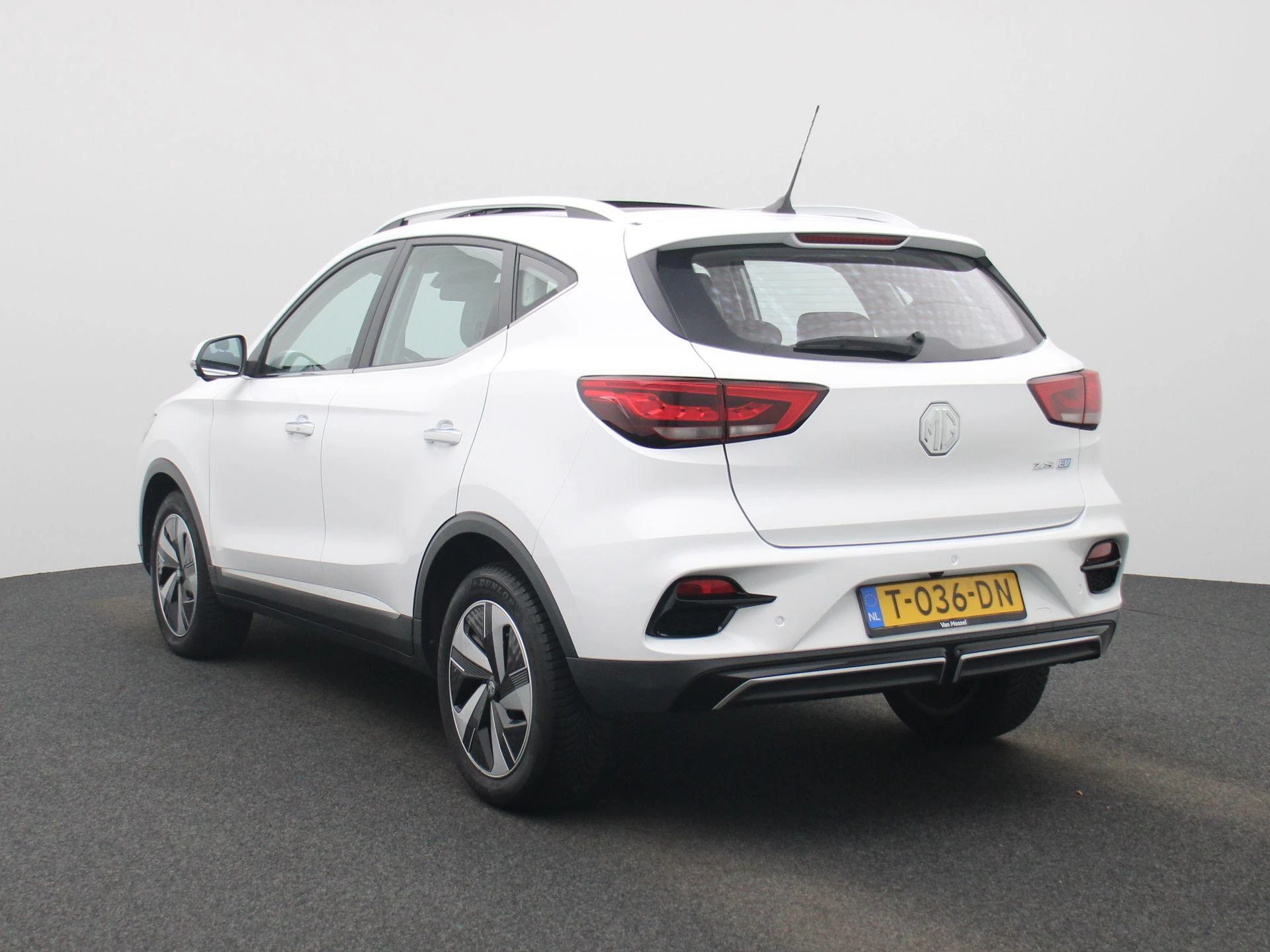 MG ZS EV