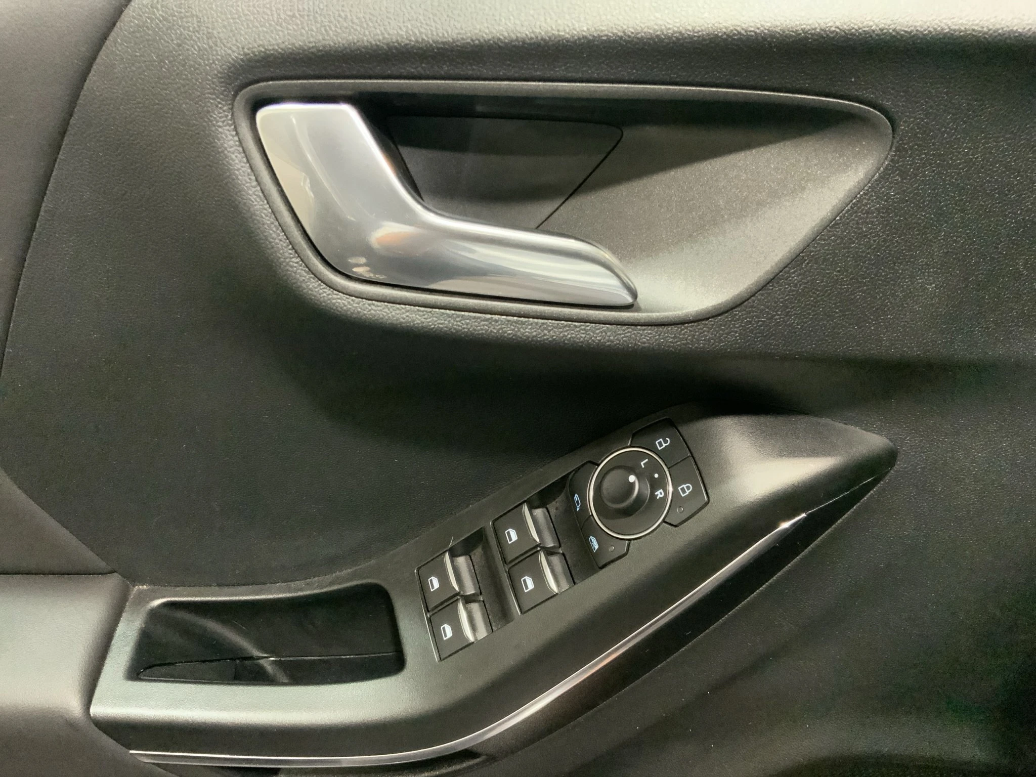 Ford Puma ST X 1.5 EcoBoost | Performance-Paket | GJR