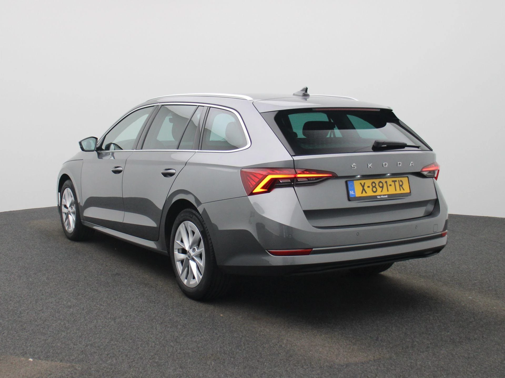 Škoda-Octavia-image-1