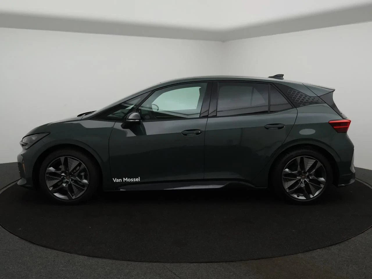 CUPRA-Born-image-8