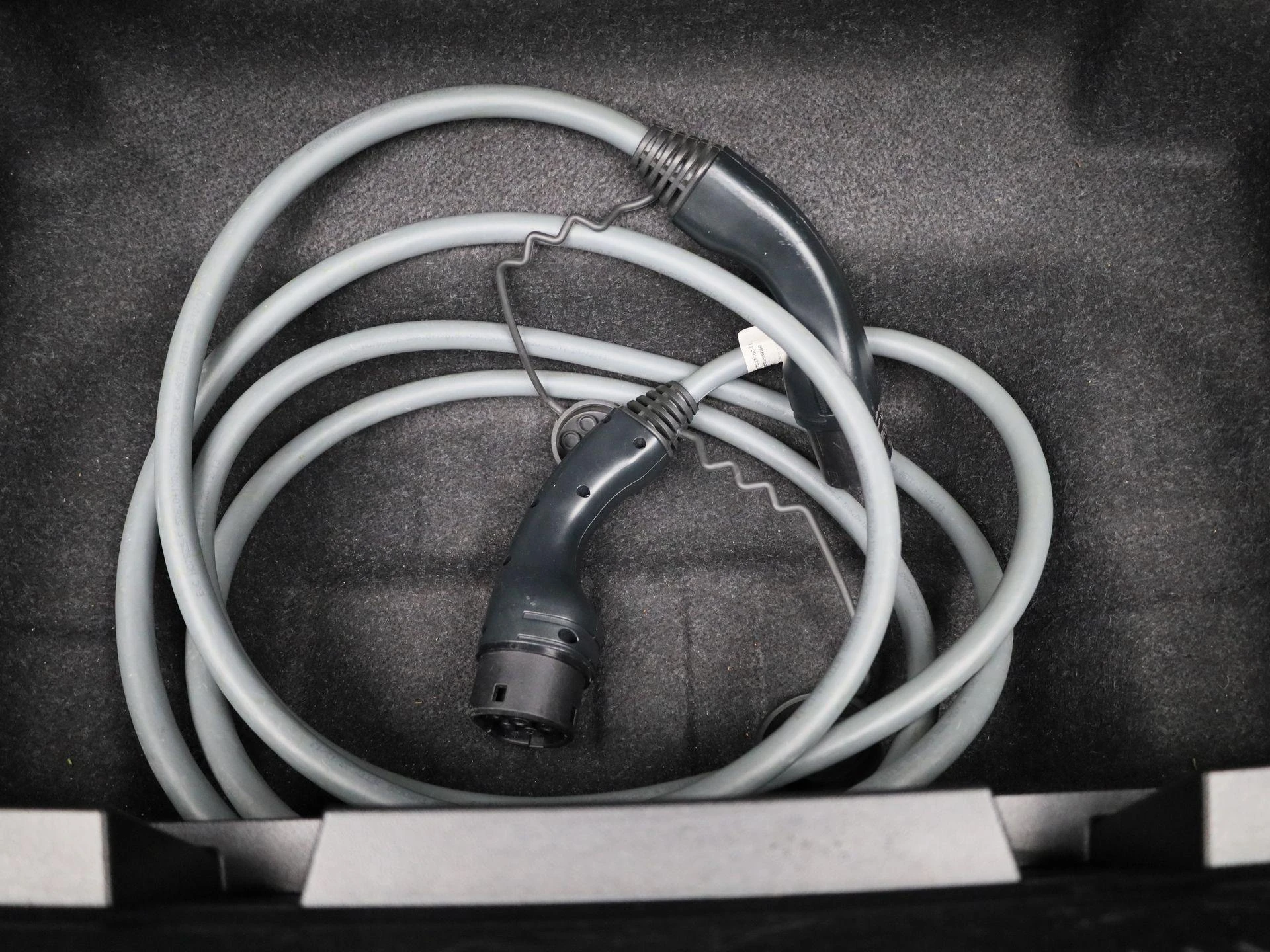 BMW-i5-image-11