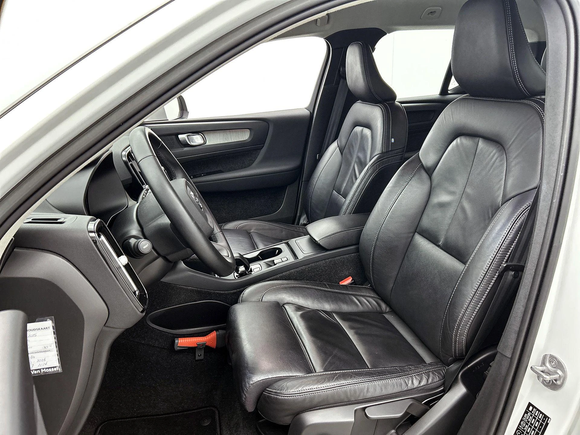 Volvo-XC40-image-38