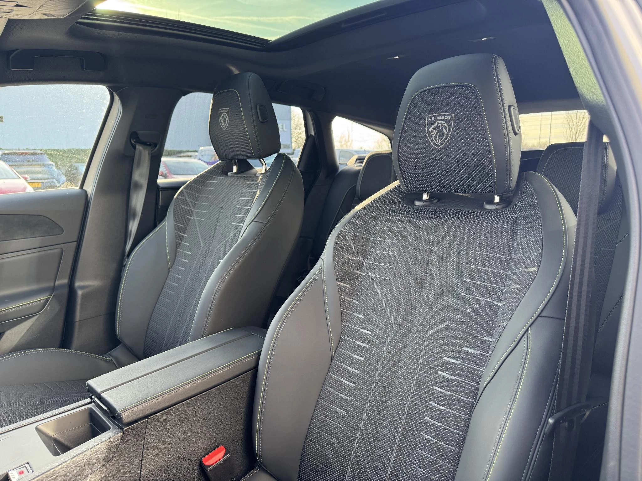 Peugeot-308-image-12