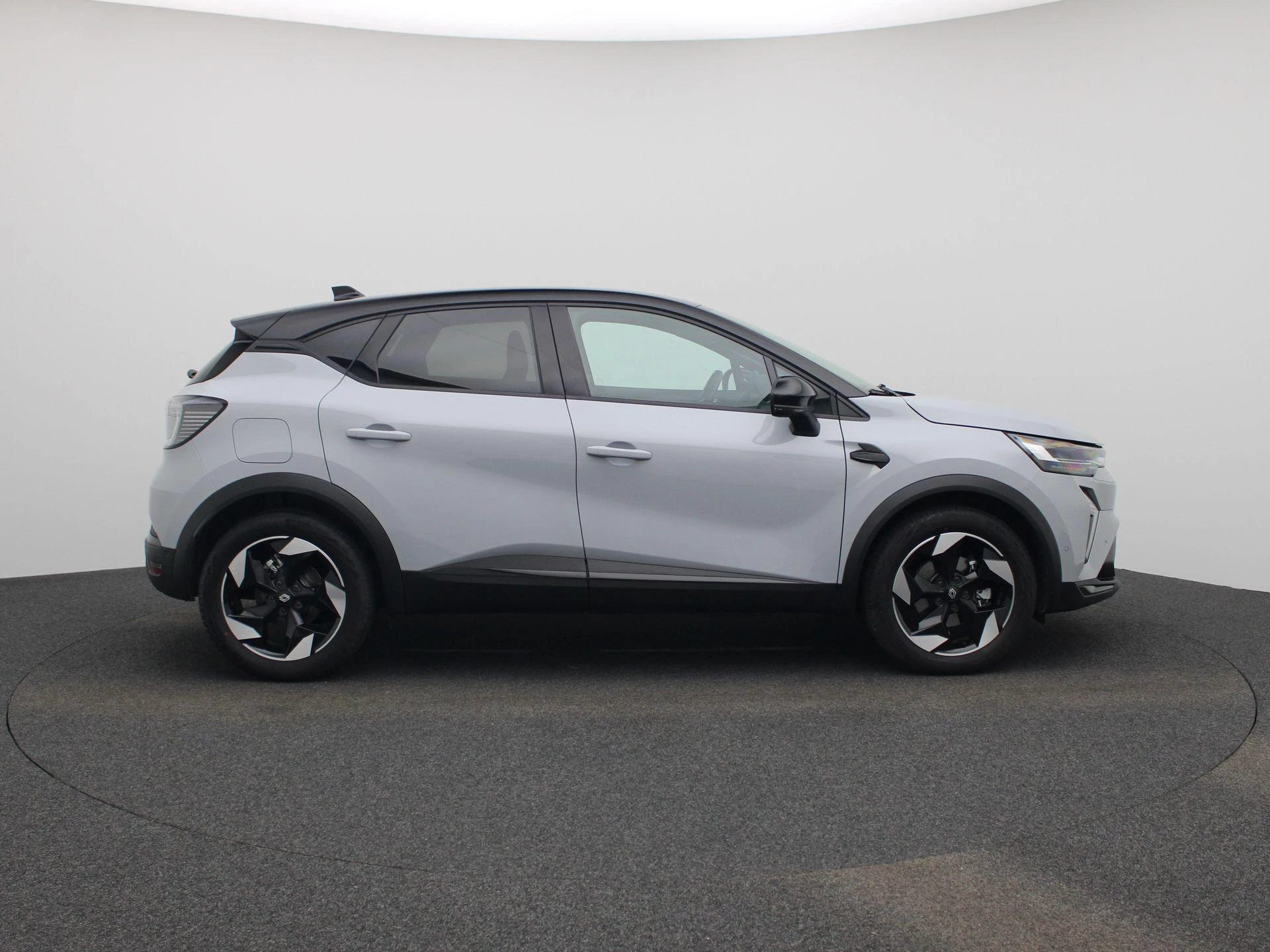 Renault Captur 1.8 E-Tech full hybrid 160 techno
