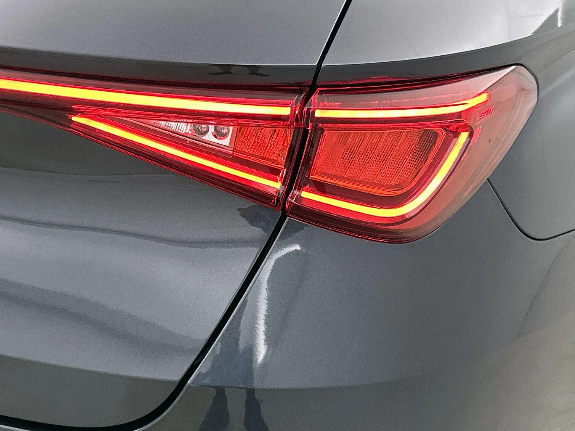 SEAT-Leon-image-14