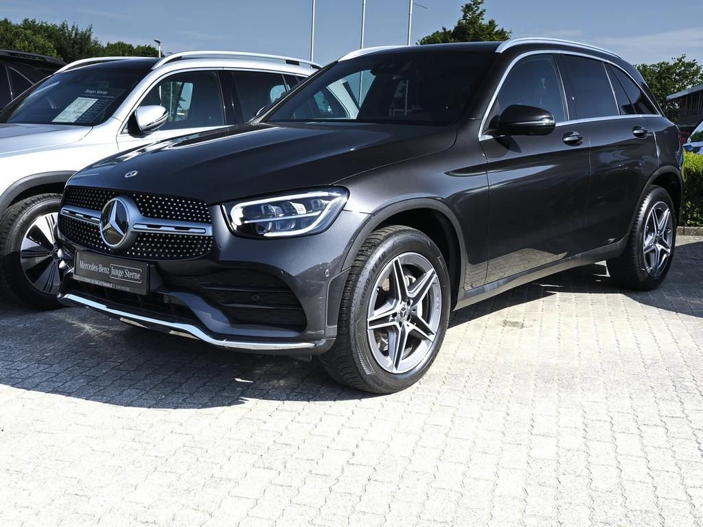 Mercedes-Benz-GLC 300 de-image-7
