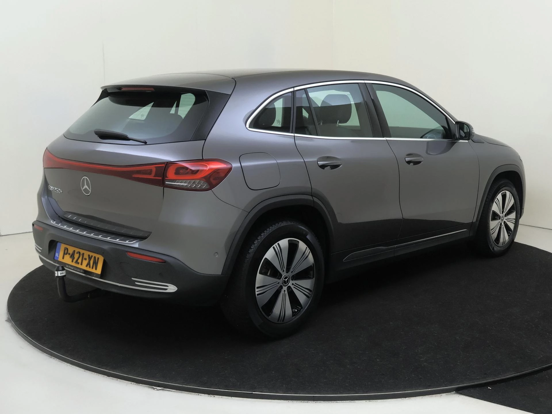 Mercedes-Benz Eqa