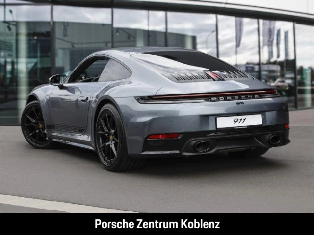Porsche-911-image-2