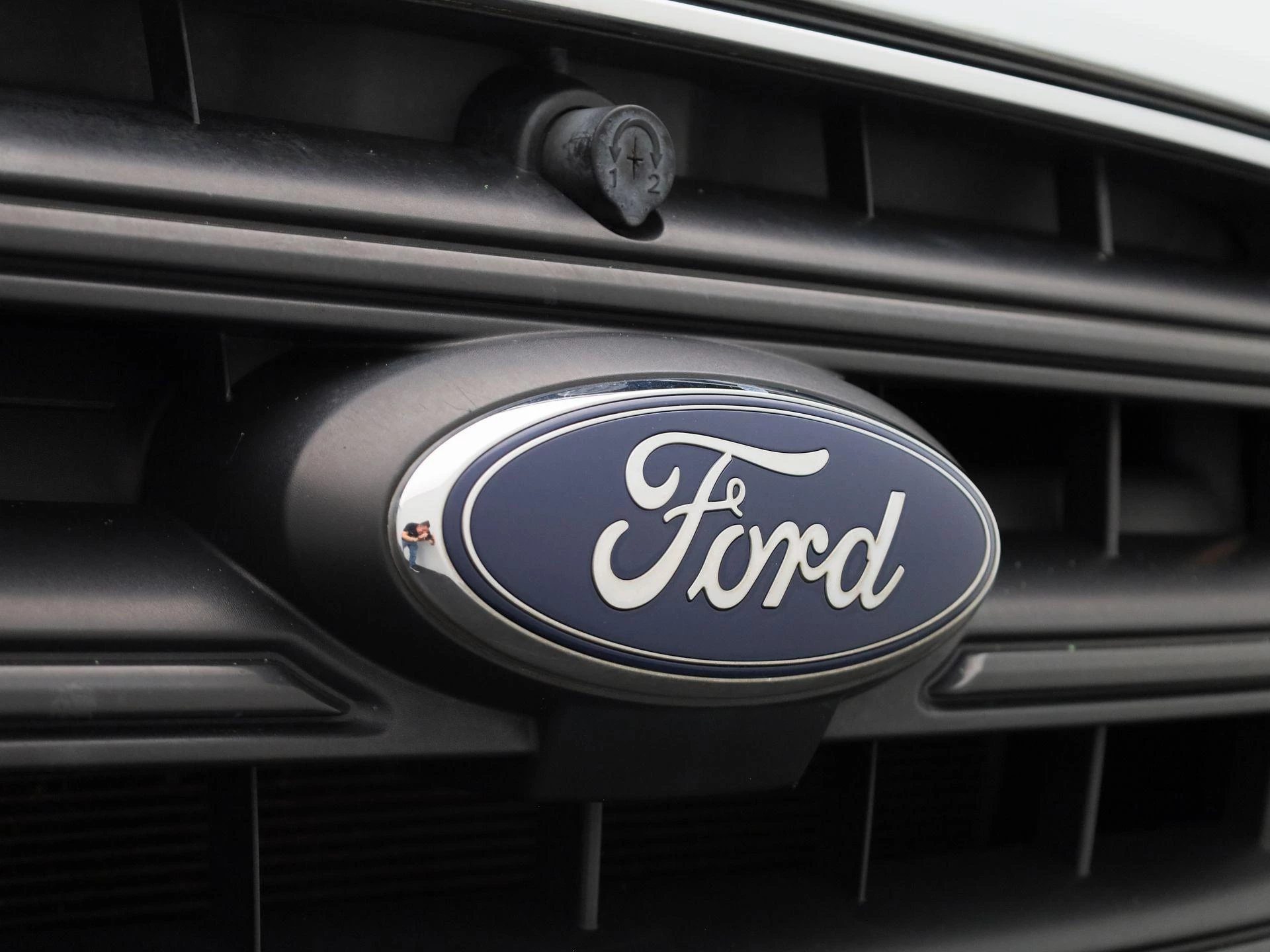 Ford Transit 350L 2.0TD 130pk 96kW M6 Trend