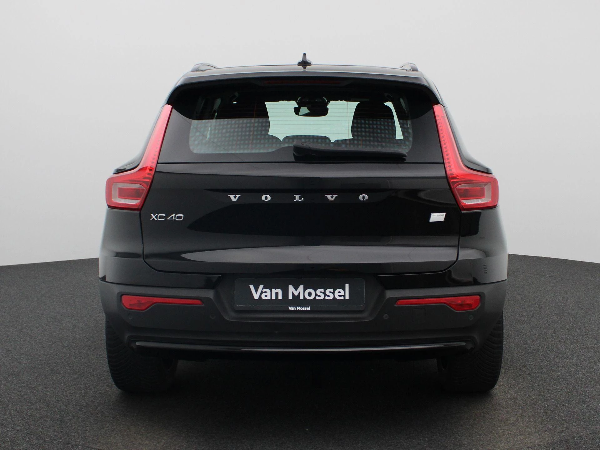 Volvo-XC40-image-4