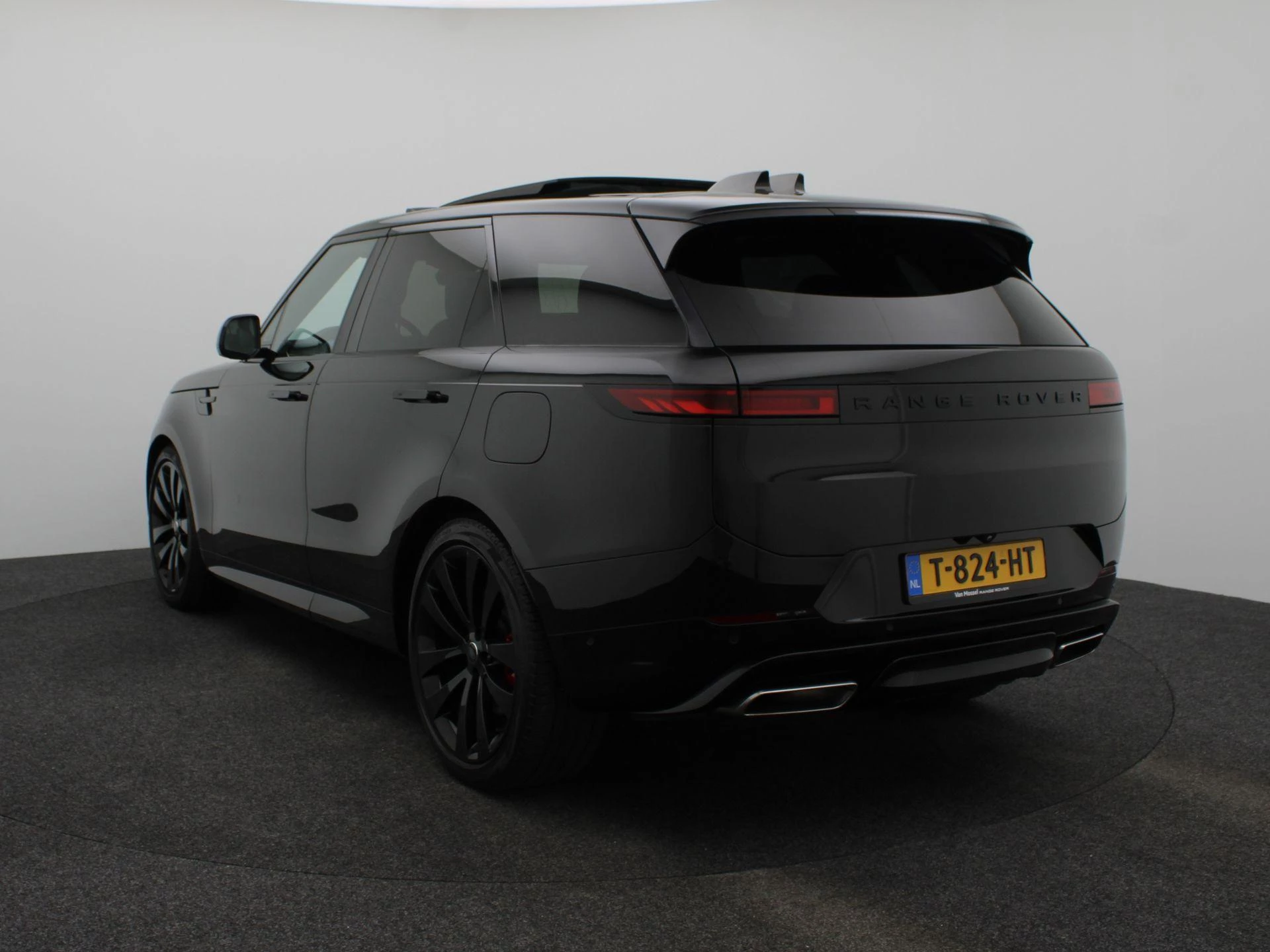 Land Rover Range Rover Sport 3.0 P440e Dynamic SE