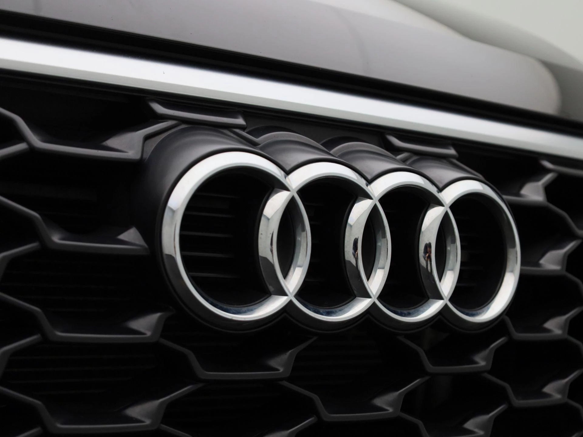 Audi-Q3-image-35