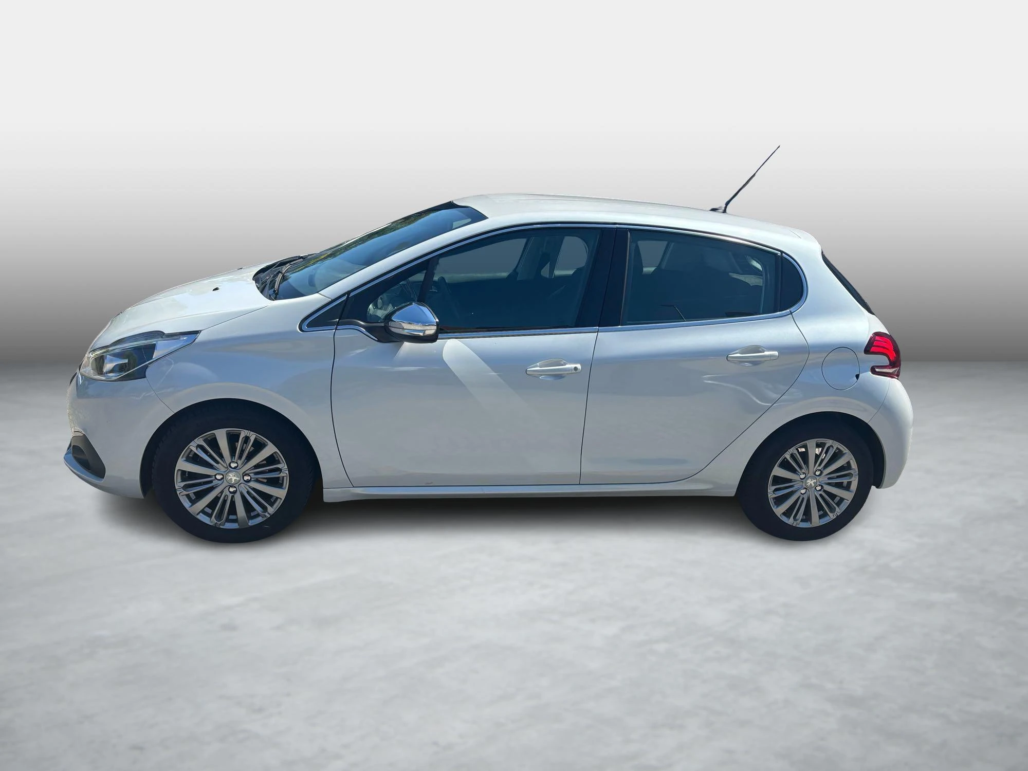 Peugeot 208 Allure 1.2 automaat